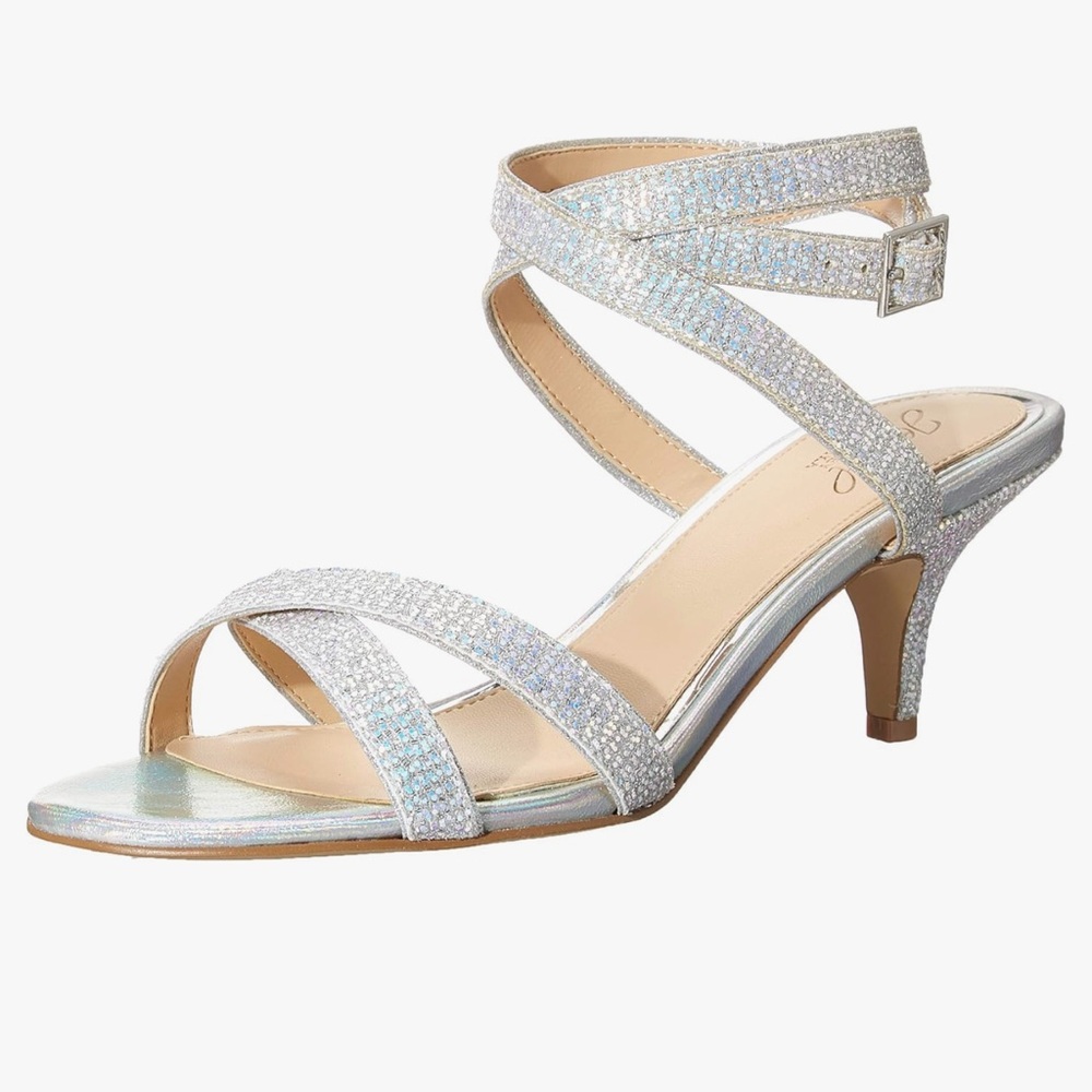 Jewel Badgley Mischka Women's Newton Heeled